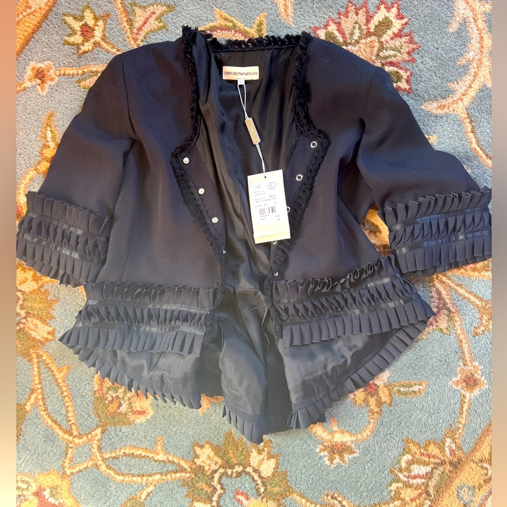 NWT Emporio Armani Women’s 1/2 sleeve Black Jacket Ruffle Blazer Size 10 peplum